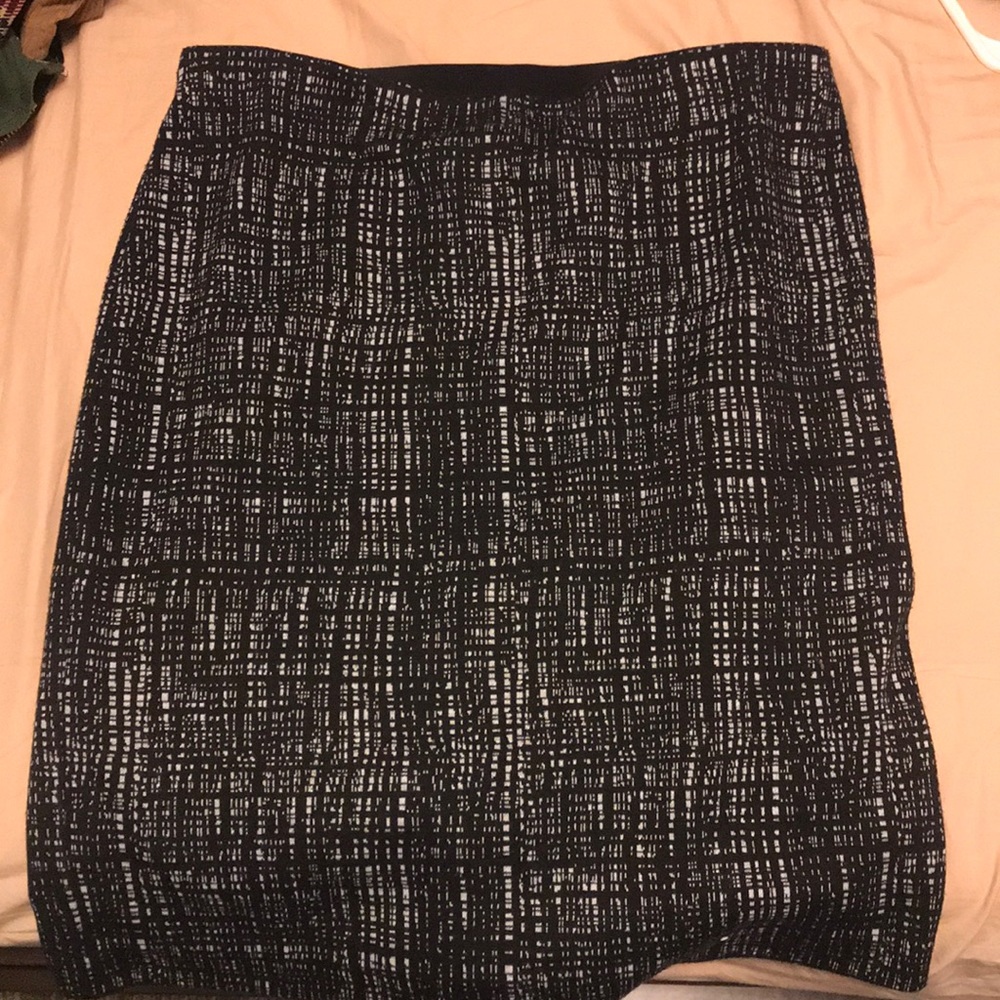 Black skirt